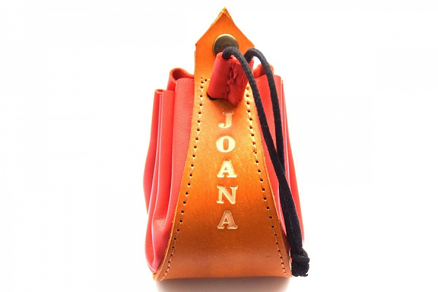 Bourse cuir personnalis&eacute;e au pr&eacute;nom