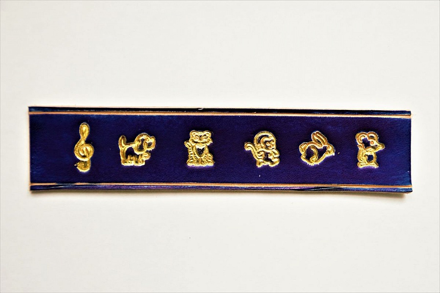 rond de serviette de table personnalis&eacute;